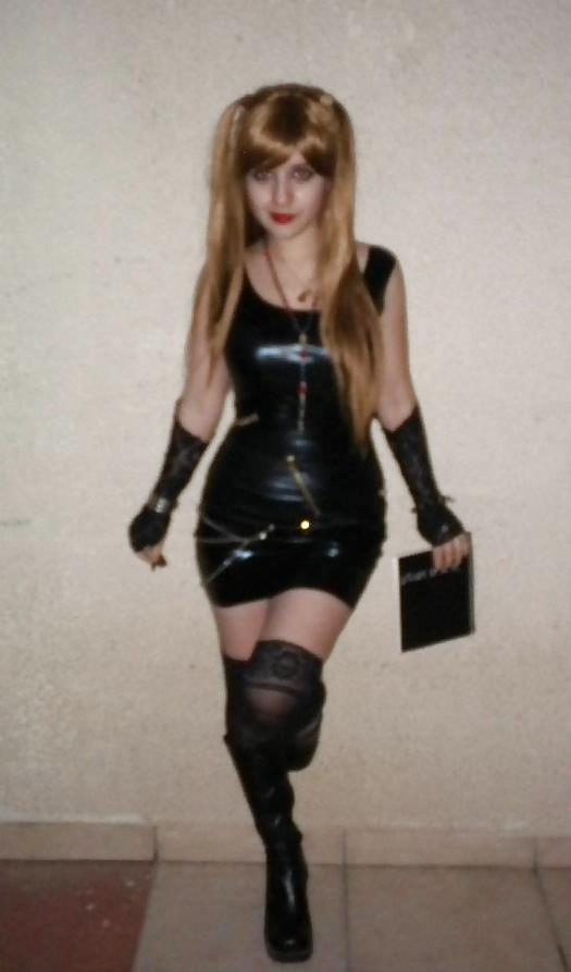 25P Teen cosplay