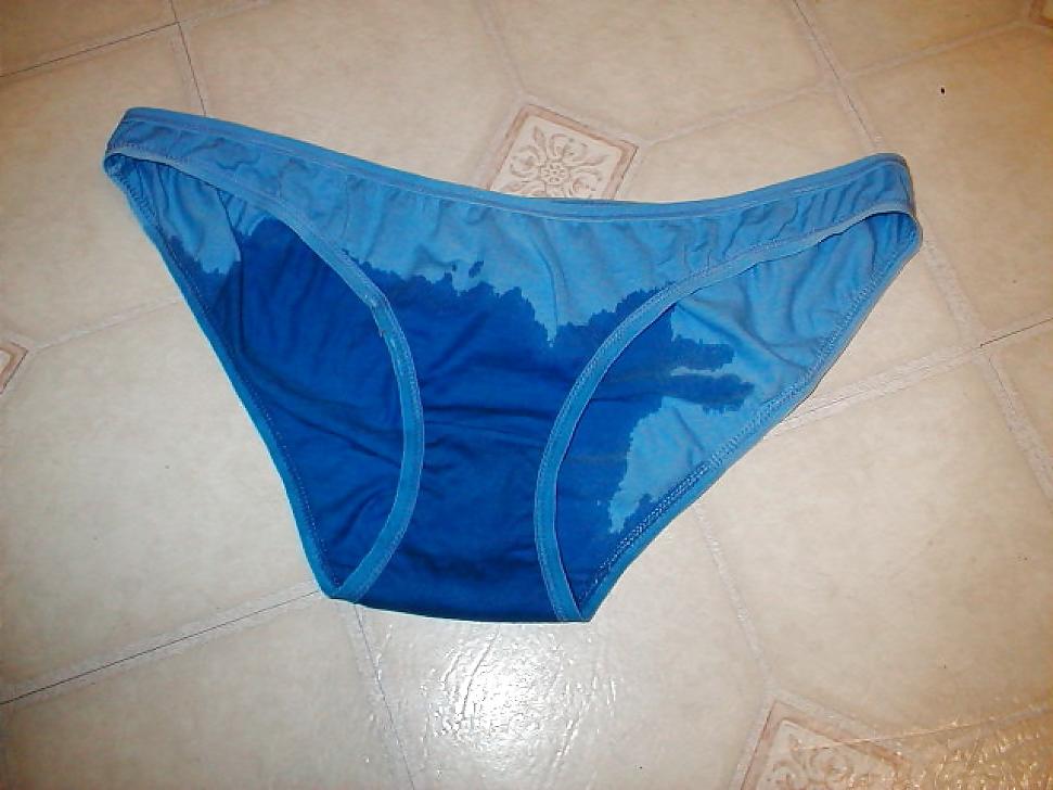 25P My wife's red and blue knickers