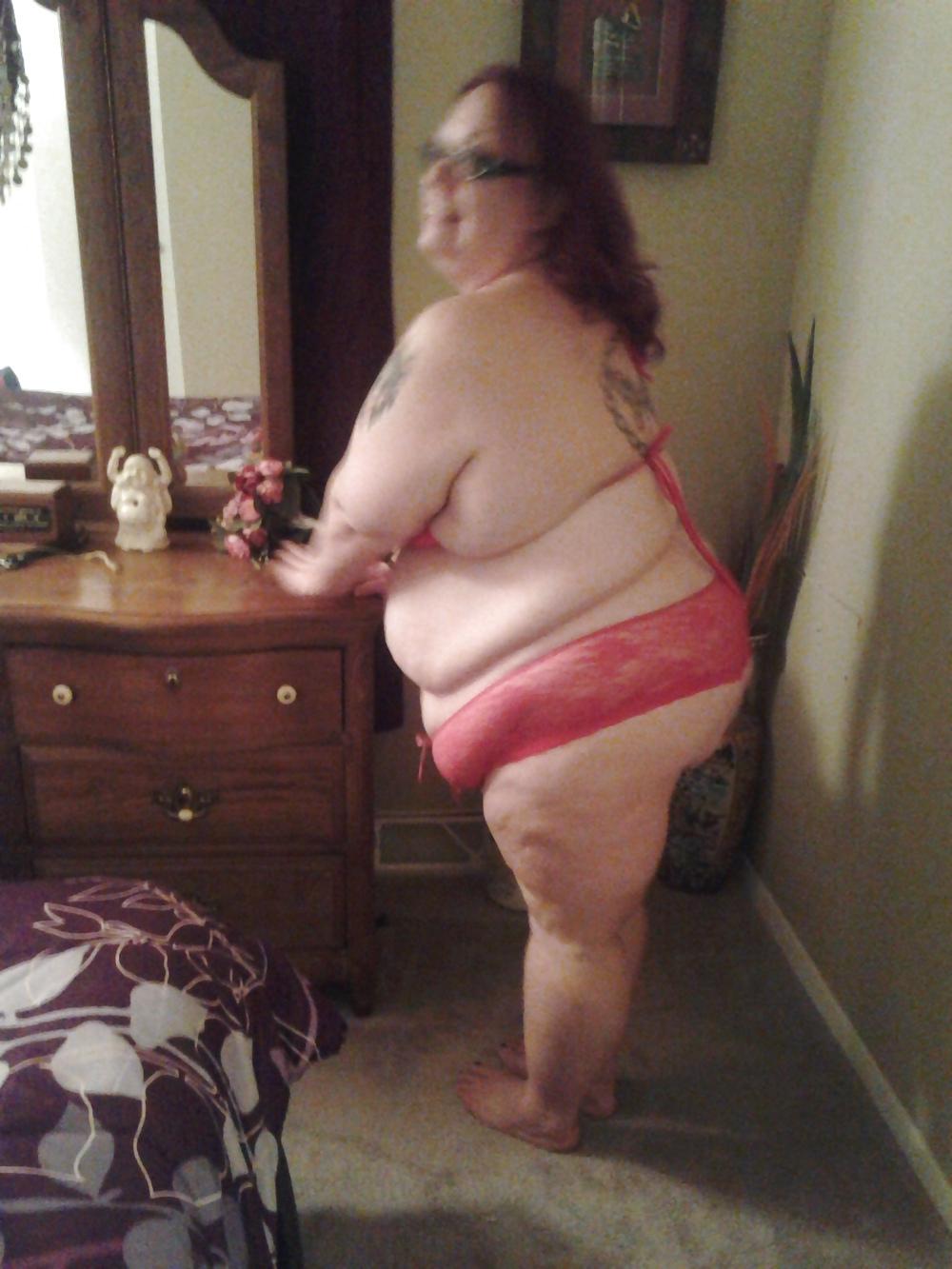 11P Redhead BBW PAWG With Blue Eyes