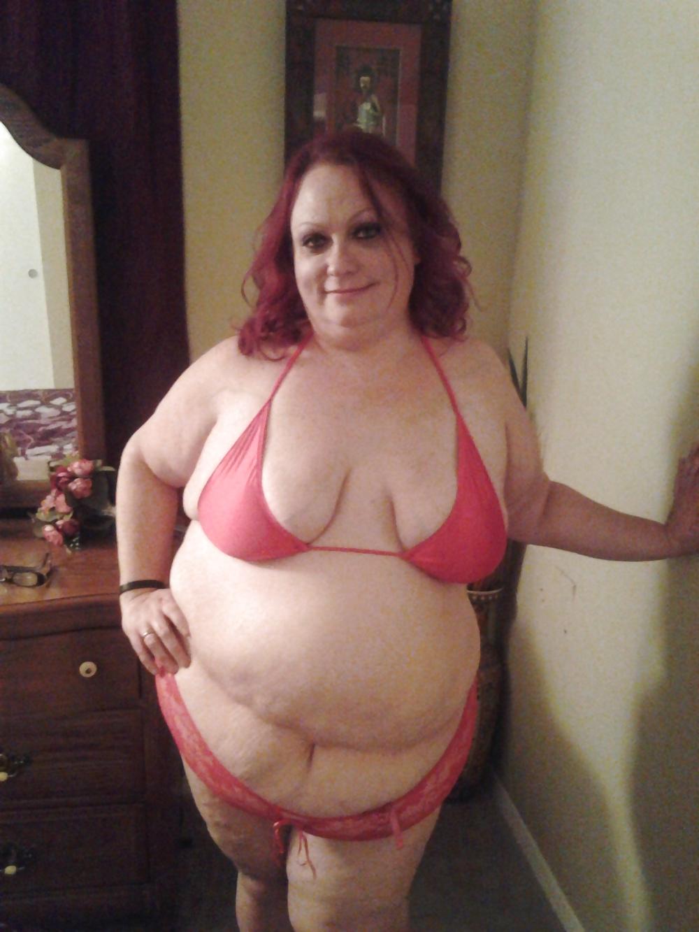 11P Redhead BBW PAWG With Blue Eyes