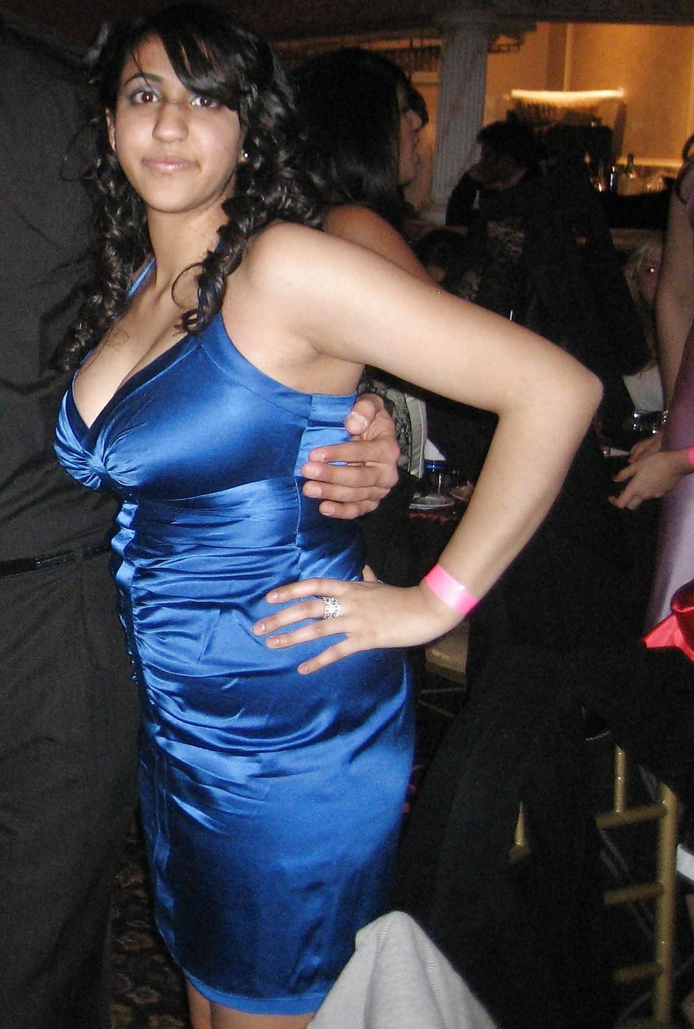 18P Indian Girl With Beautiful Busty Boobs 