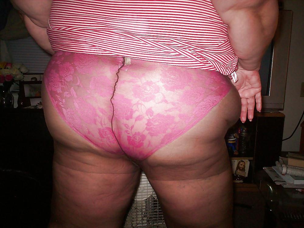 20P Sexy grannys in pantyhose and pantys