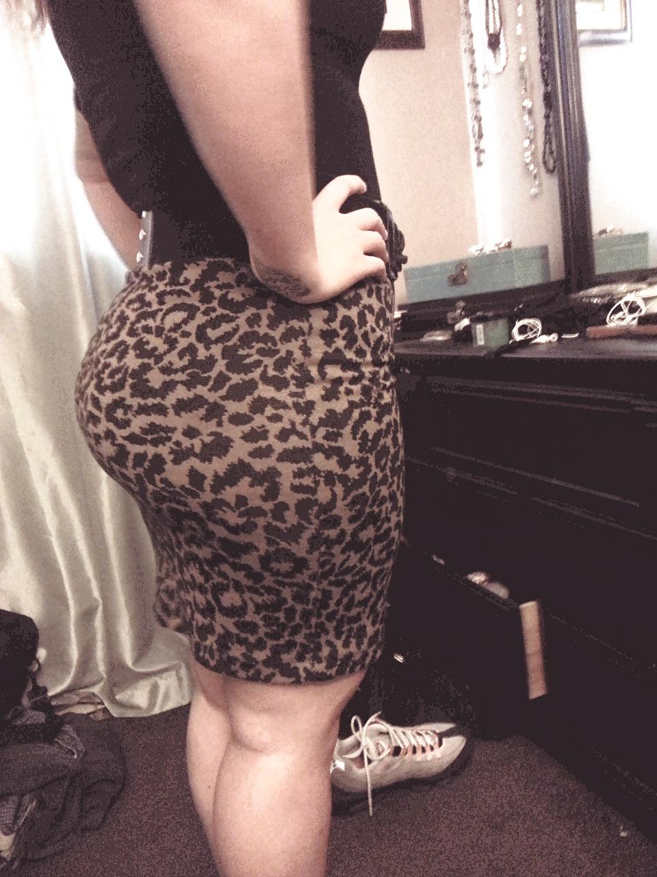 10P Pawg leopard dress