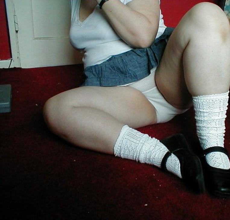 25P Cute little skirt