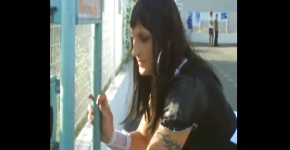 15P French travesti exhib