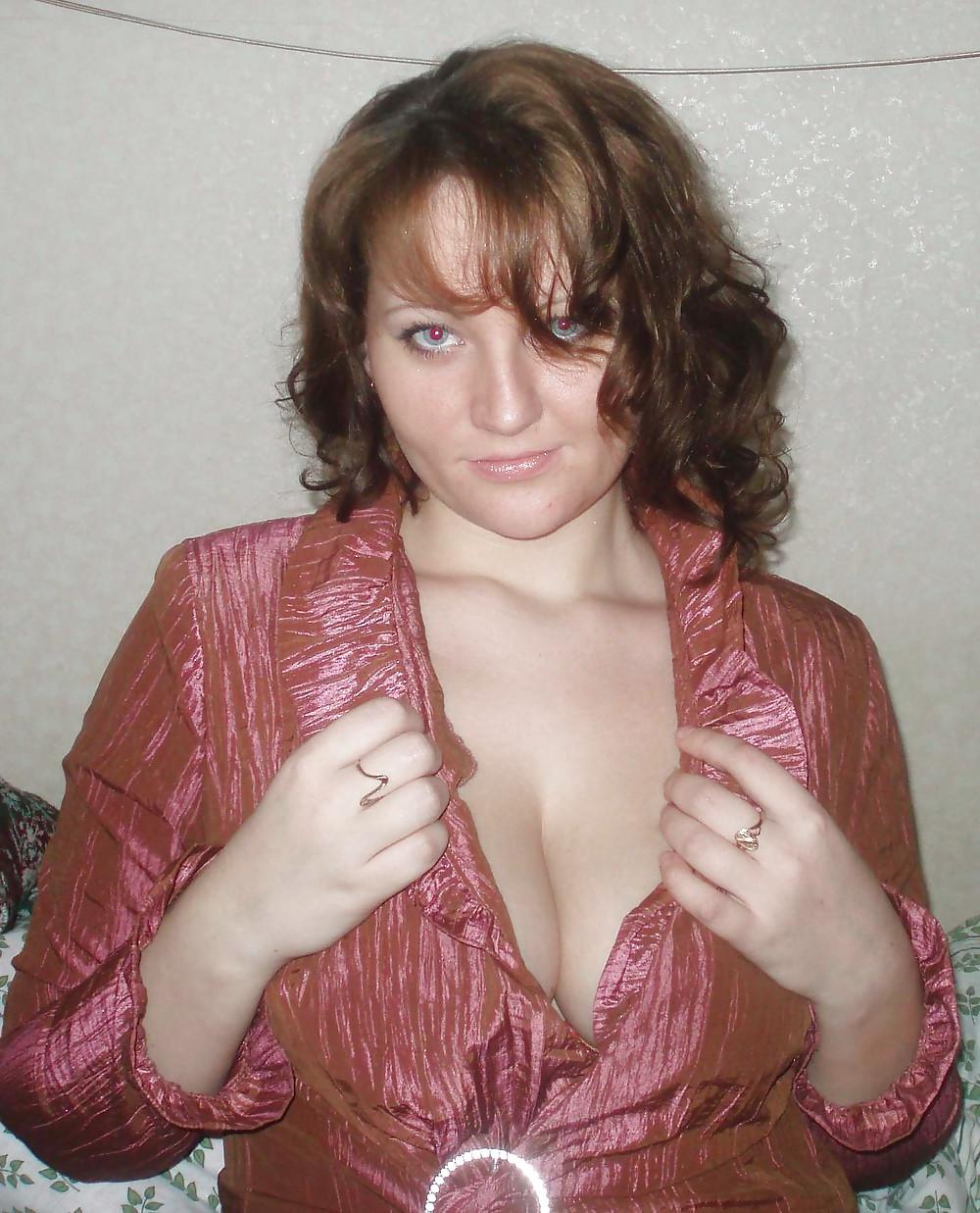 25P Busty Teen BJ