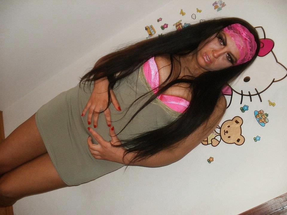 25P Busty Serbian Teen Ivana Jovanovic