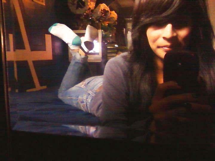 19P Mexican teens feet and body