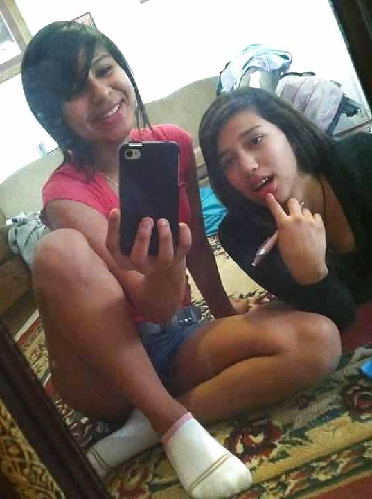 19P Mexican teens feet and body