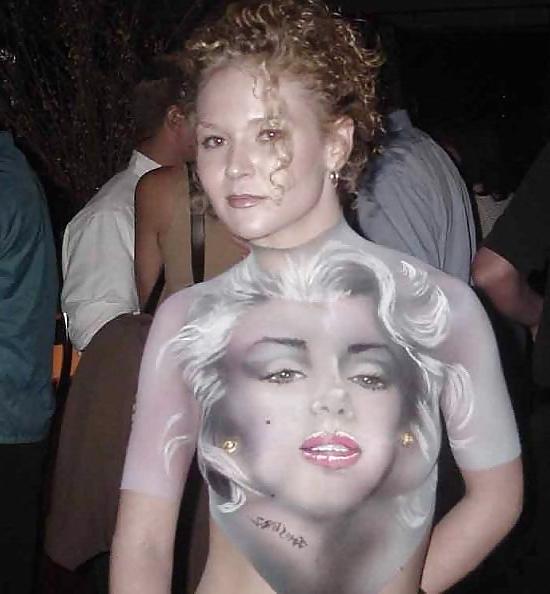 25P Body painting 2