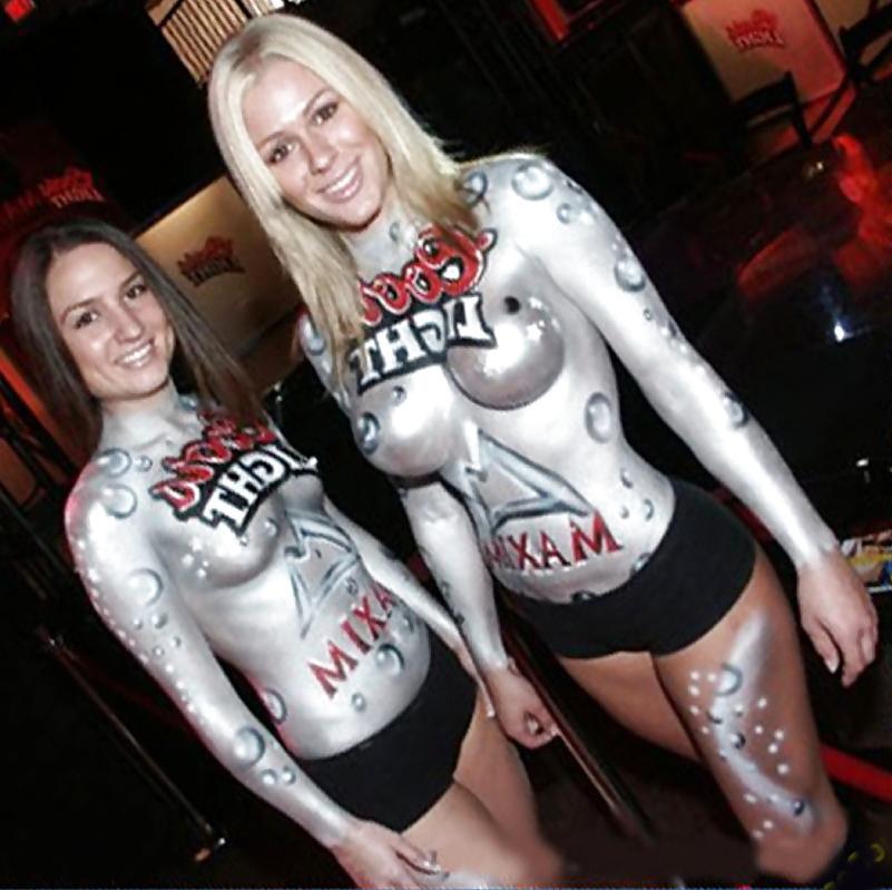 25P Body painting 2