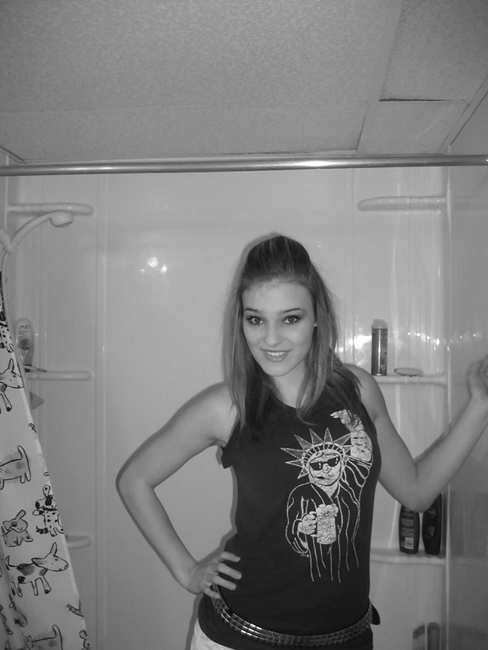 25P Sweet Busty Teen