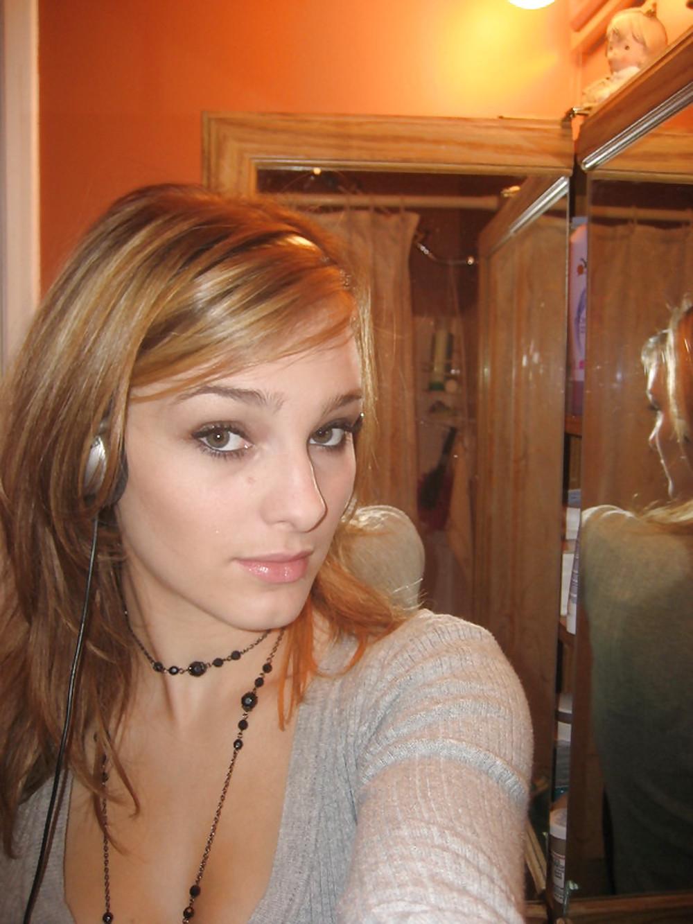 25P Sweet Busty Teen