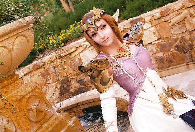 25P Cosplay-Süße verschwendet an Geeks lol