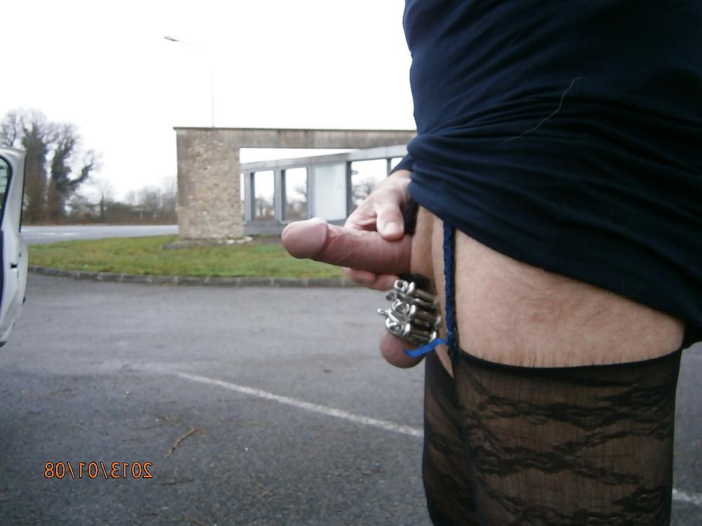 11P Public exhib masturbation handjob flashing cock dick queue