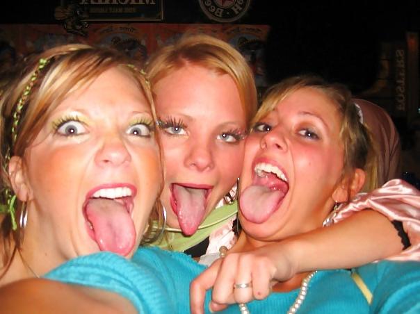 25P Hot friend! plz dirty comment