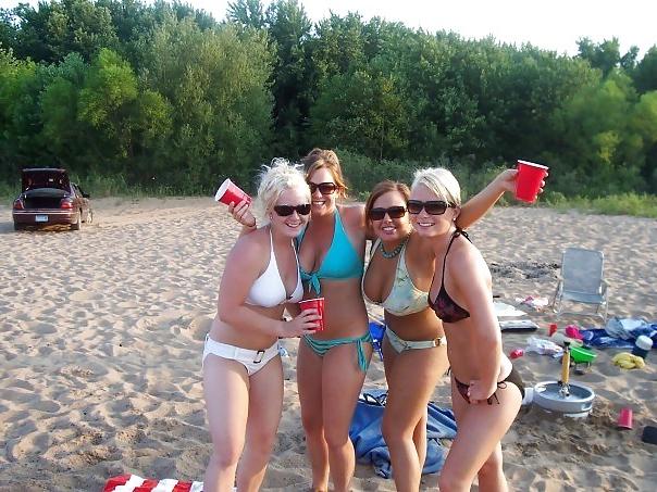 25P Hot friend! plz dirty comment