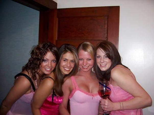 25P Hot friend! plz dirty comment