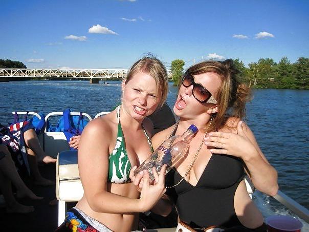 25P Hot friend! plz dirty comment