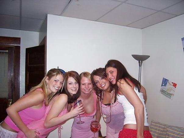 25P Hot friend! plz dirty comment