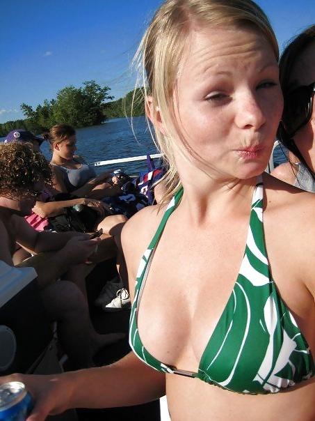 25P Hot friend! plz dirty comment