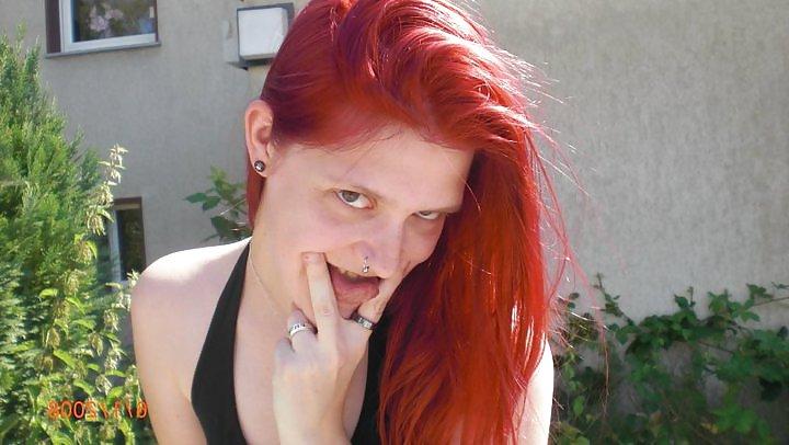 9P Wer hat mehr von ihr? Who has more from her? ( Gwen1987 )