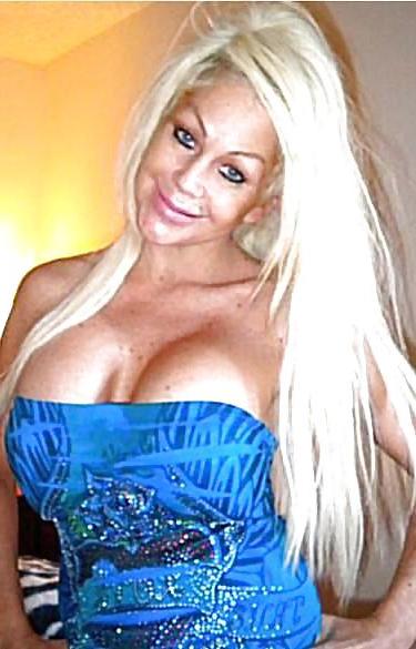 14P Facebook busty slut milf