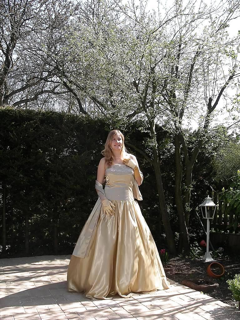 18P Prom Dress & Gloves