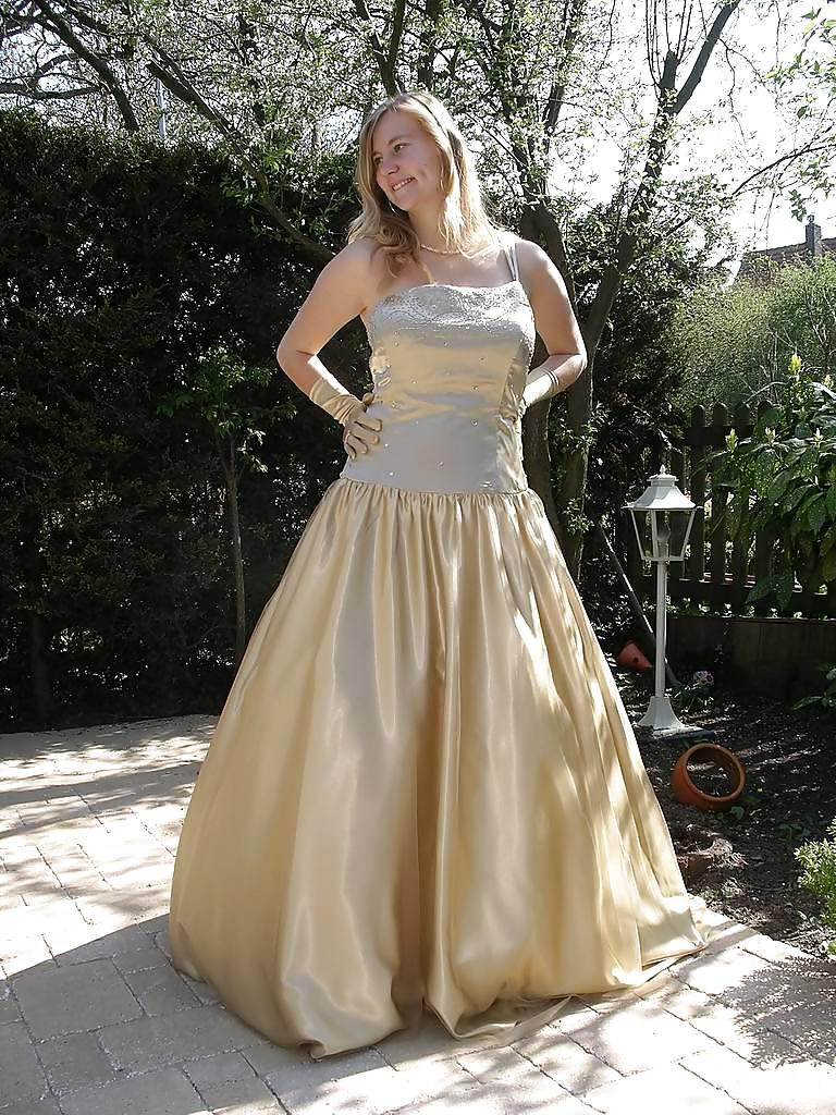 18P Prom Dress & Gloves