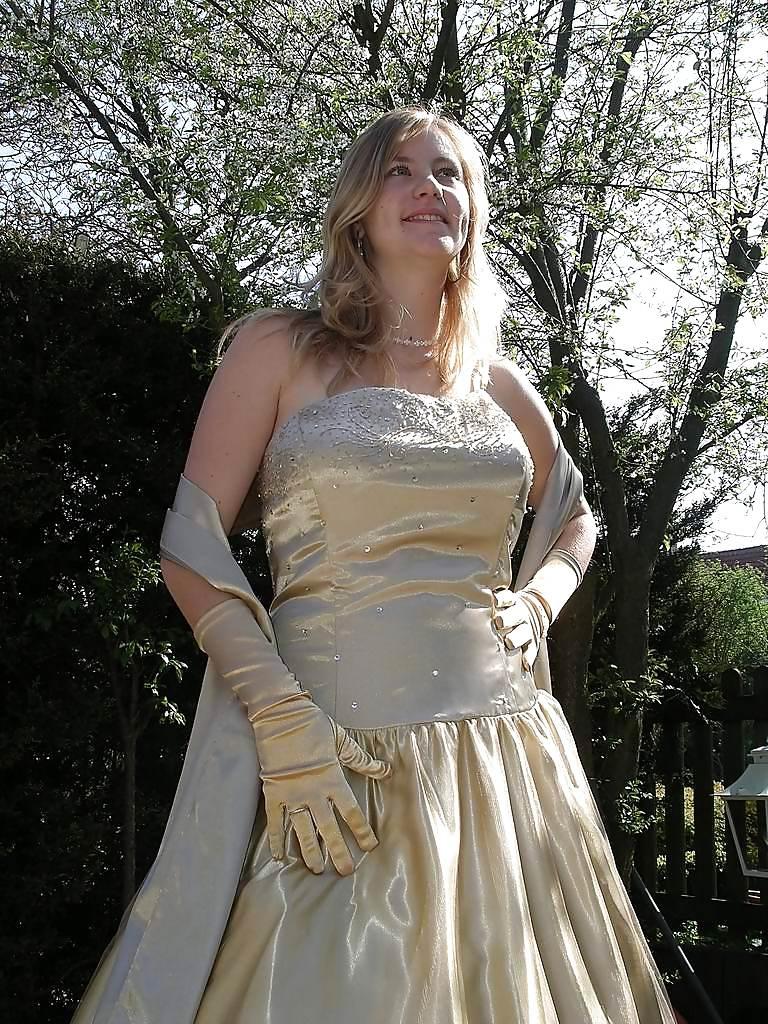 18P Prom Dress & Gloves