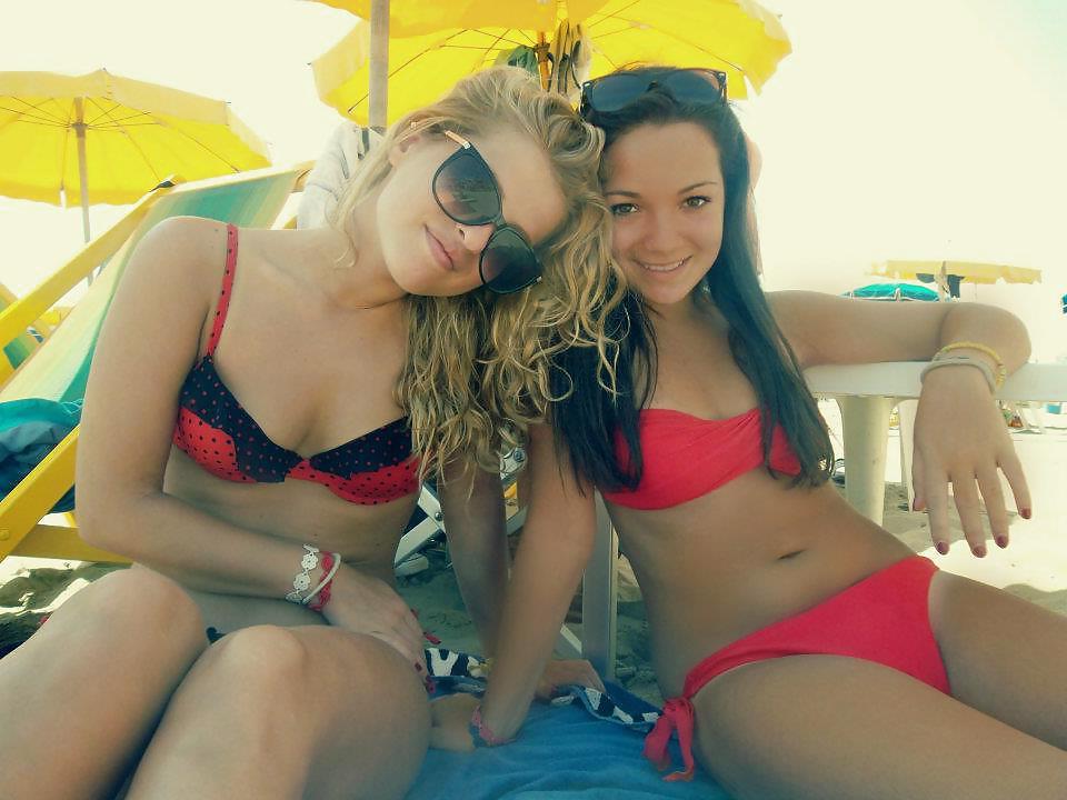 20P HORNY BEACH TEENS AND SLUTS 09- DIRTY COMMENTS PLS