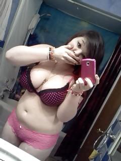 16P Another SelfShot Busty Teen