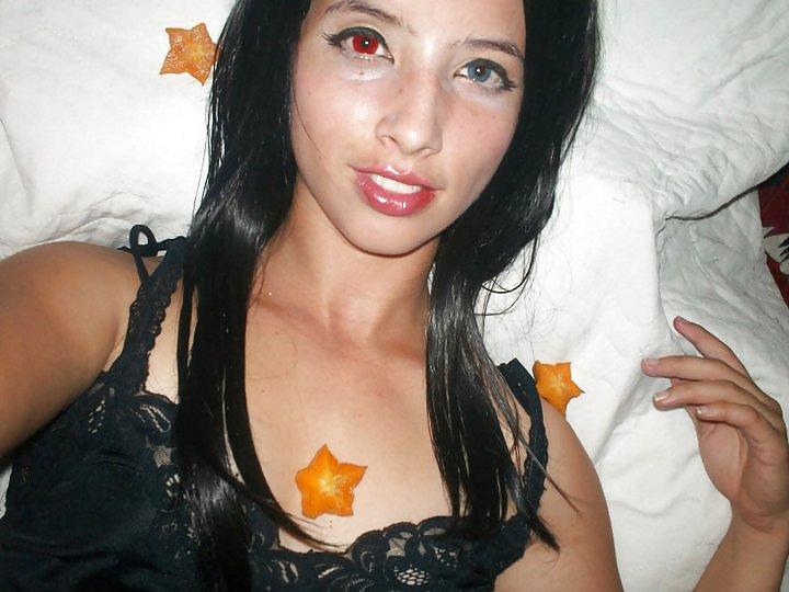 25P ANDI BIEN RICO EN COSPLAY