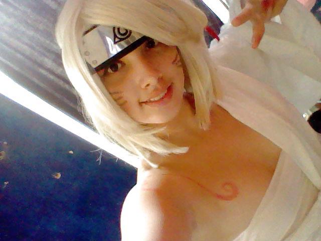 25P ANDI BIEN RICO EN COSPLAY