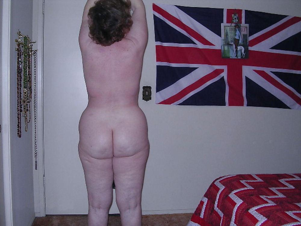 8P My Granny asked me to Take Photos