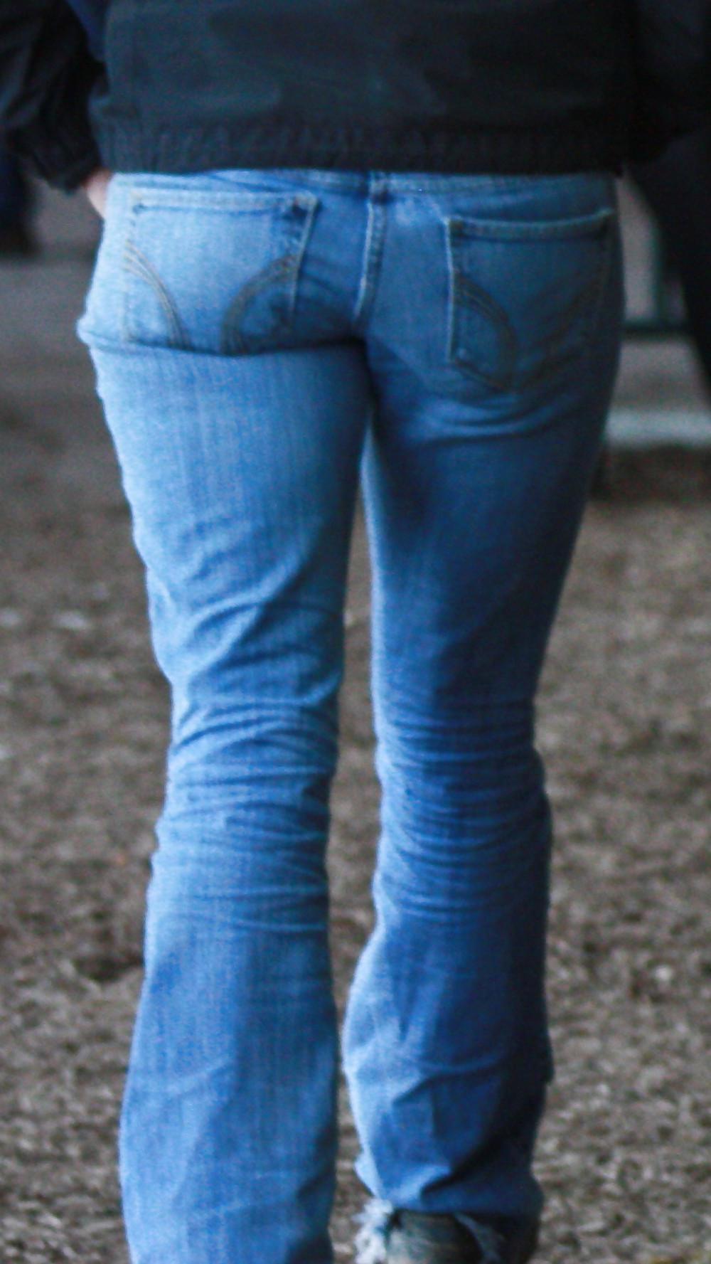 20P Nice Ass in Blue Jeans # 2