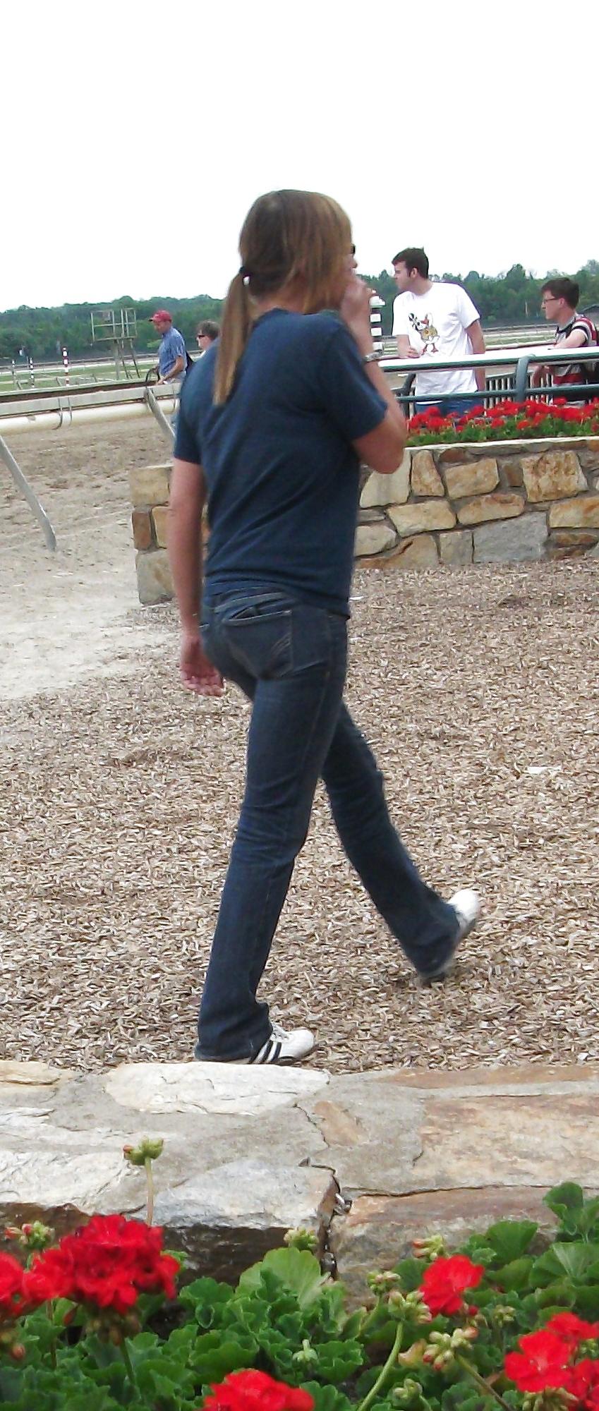 20P Nice Ass in Blue Jeans # 2