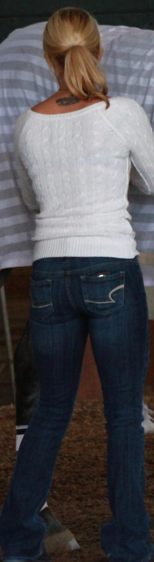 20P Nice Ass in Blue Jeans # 2