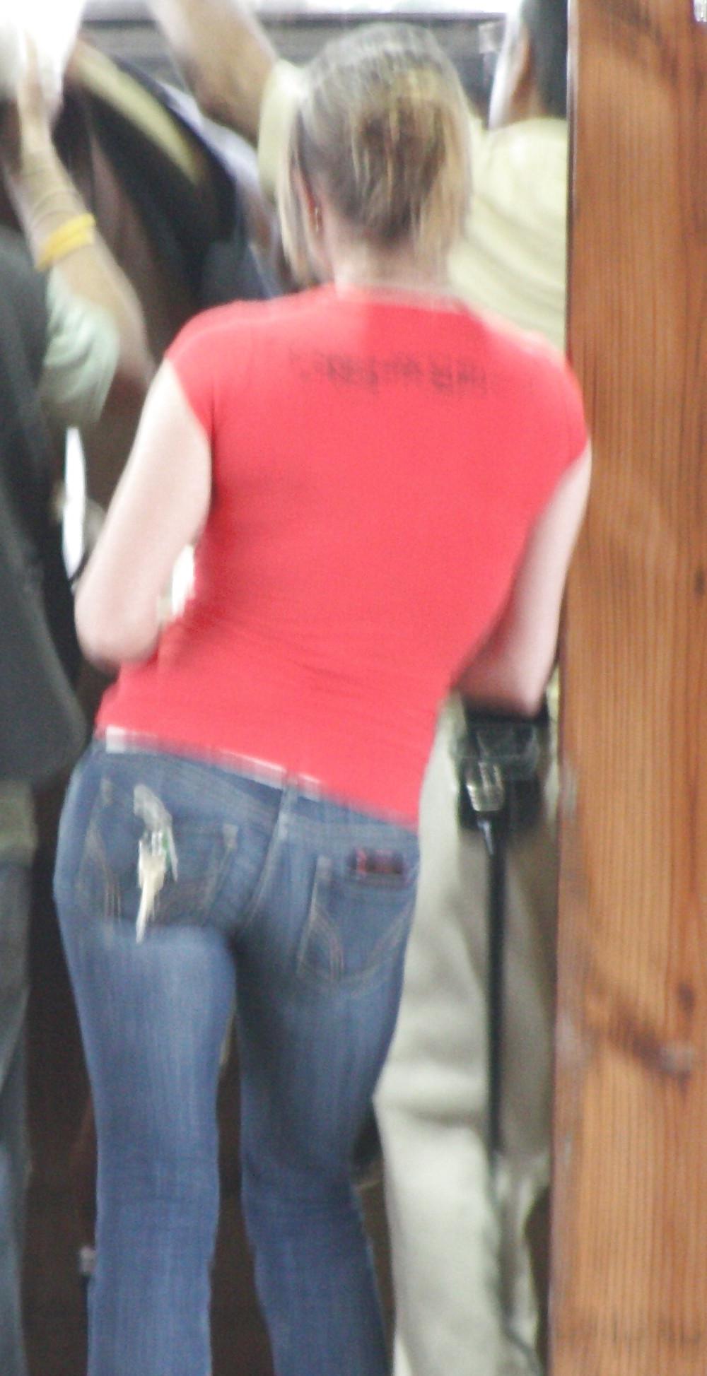 20P Nice Ass in Blue Jeans # 2