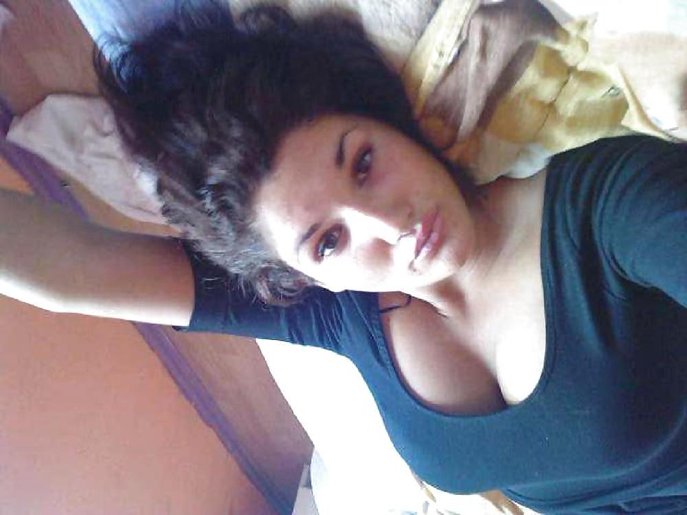9P Serbian girl: Tatjana