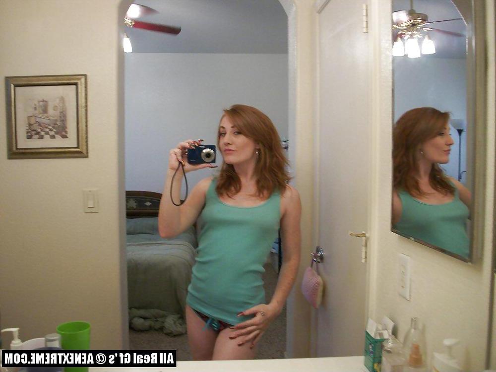 4P Hot Little Redhead
