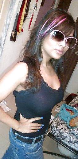 17P Uk pakistani hot slut