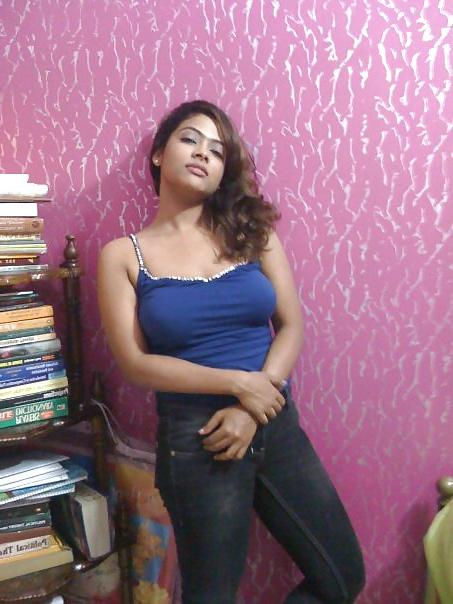 17P Uk pakistani hot slut