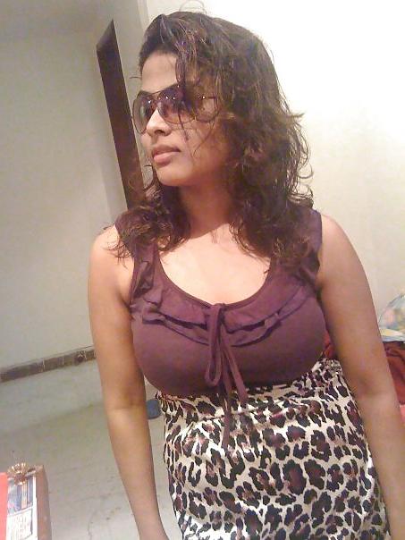17P Uk pakistani hot slut