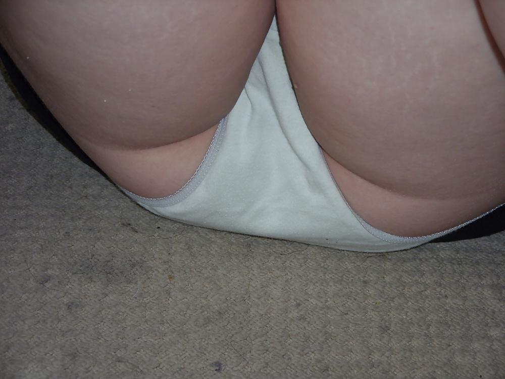 25P Cute skirt and dirty knickers