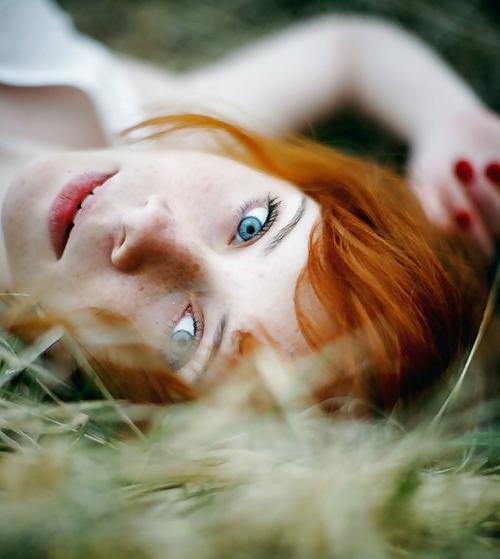 25P Only Th Best Blue eyes,By Blondelover