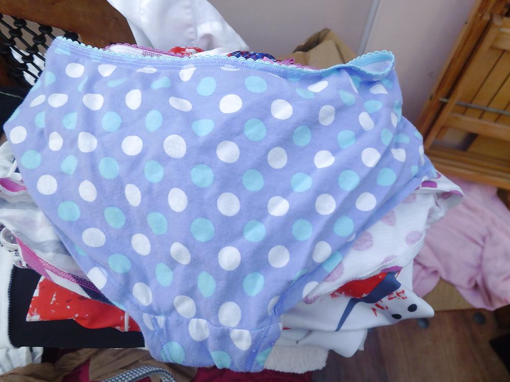 6P Her panties clean and dirty