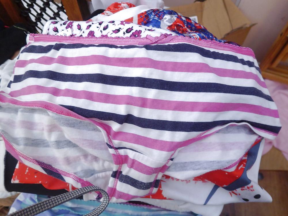 6P Her panties clean and dirty