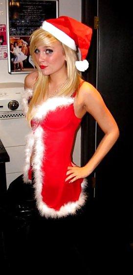 25P Slutz in fancy dress 10