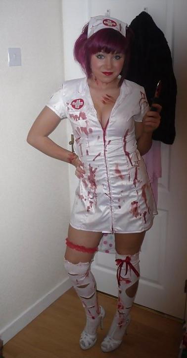 25P Slutz in fancy dress 11